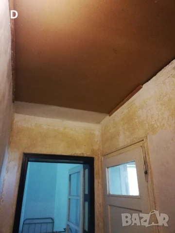 Двустаен апартамент в гр. Долни Чифлик (на 10км от плажа на к. к. Шкорпиловци) , снимка 6 - Апартаменти - 50917880