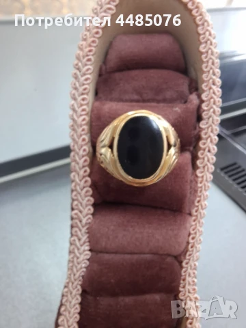 ЗЛАТЕН МЪЖКИ ПРЪСТЕН С ЧЕРЕН КАМЪК , снимка 2 - Пръстени - 51025216