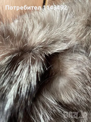 Палто от лисица, снимка 2 - Палта, манта - 48643710