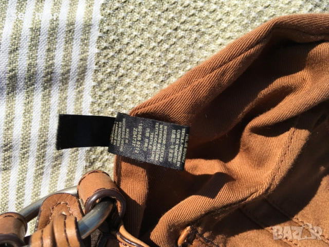 FOSSIL многоцветна чанта, снимка 16 - Чанти - 52074348