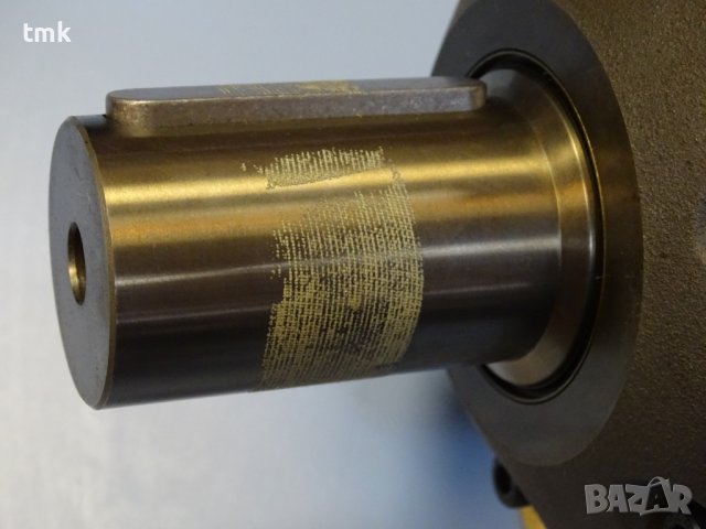 Хидромотор Danfoss OMVW-630 Hydraulic Motor Danfoss, снимка 3 - Резервни части за машини - 41084673