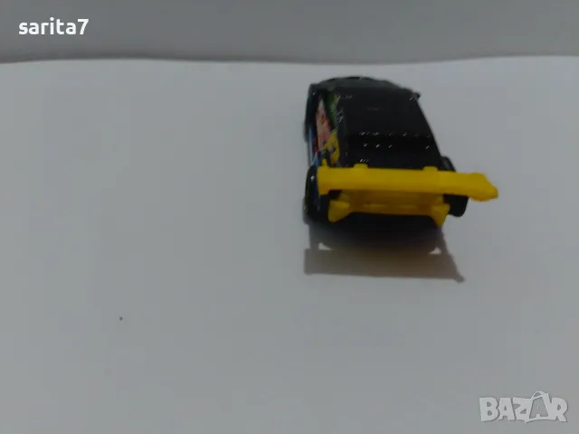 Модел количка на Хот уилс / Hot Wheels (мащаб 1:64) с жълт спойлер и пламъци, снимка 4 - Колекции - 56228207