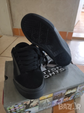 Спортни обувки DKNY Ramona-носени и BK сникърси-нови, снимка 6 - Маратонки - 53065350