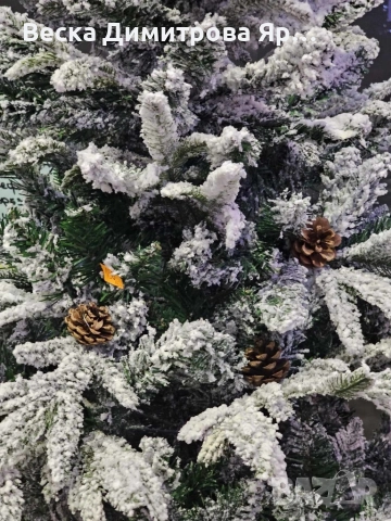 Изкуствена елха K r i n g Melbourne, Цялата заснежена с метална стойка., снимка 5 - Декорация за дома - 52658776