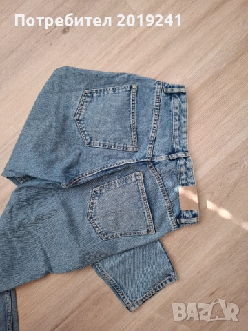 Дънки mom fit, снимка 3 - Дънки - 51582683