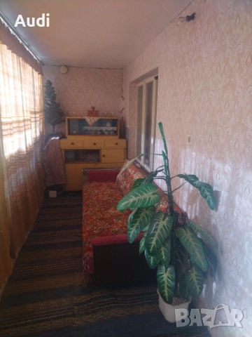 Давам под наем обзаведена малка къща кв.Абтитус  Водна централа, ул Драва Давуз 8 Има външна тоалетн, снимка 6 - Къщи - 46271369