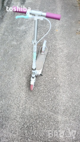 ТРОТИНЕТКА MID 9 + подарък защитна каска, снимка 2 - Скутери и тротинетки - 50180294