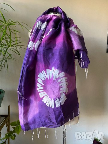 Лилав шал на бели цветя, снимка 4 - Шалове - 40794713