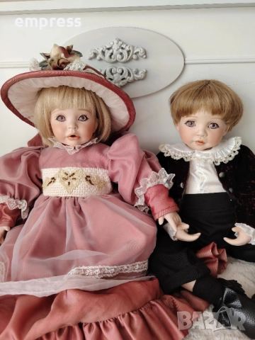 Сет порцеланови кукли Celia