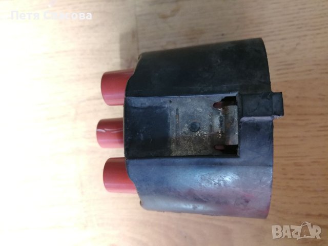 VW Passat Wagon B3 2.0 1992 Дистрибуторна капачка, снимка 3 - Части - 41678780