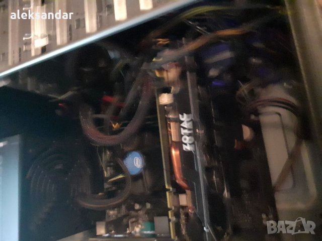 Продавам видео карта ZOTAC 1070.8GB., снимка 2 - Видеокарти - 35801614