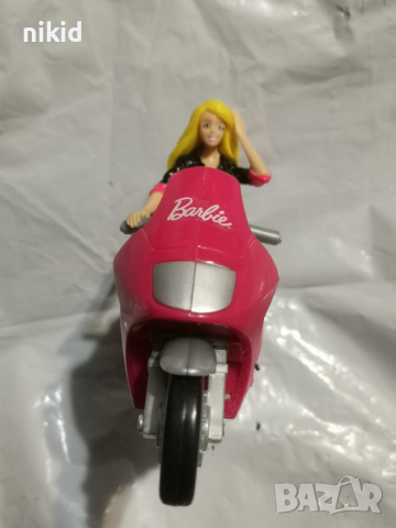 Барби кукла на мотор  пластмасова играчка фигурка за игра и торта, снимка 2 - Фигурки - 36129066