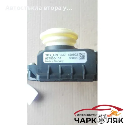 Ел машинка стъкло задна лява Тойота Аурис, снимка 5 - Части - 47890991