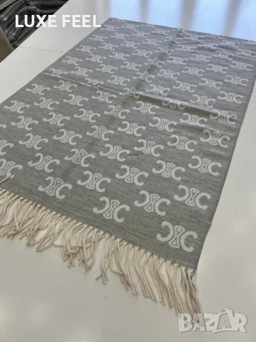 Louis Vuitton ⚜️ LOEWE ⚜️ Burberry ⚜️Кашмир ⚜️ Дамски Шалове , снимка 17 - Шалове - 56046092