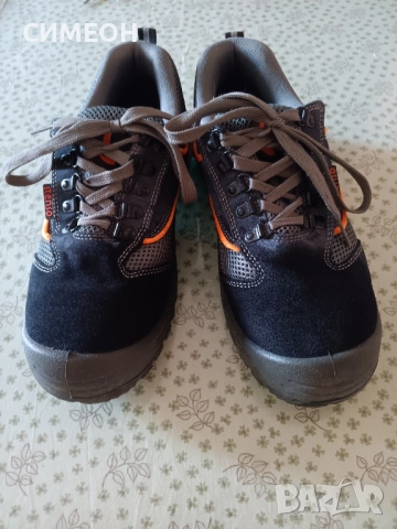 МЪЖКИ ОБУВКИ-40