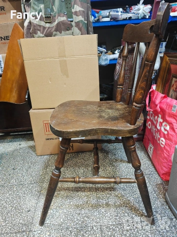 Стар дървен стол , снимка 5 - Антикварни и старинни предмети - 53119557