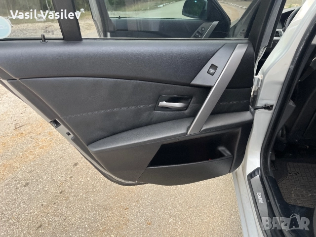 BMW 520i 170кс 2005г , снимка 11 - Автомобили и джипове - 51944980