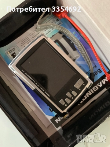 Чисто нов фотоапарат  