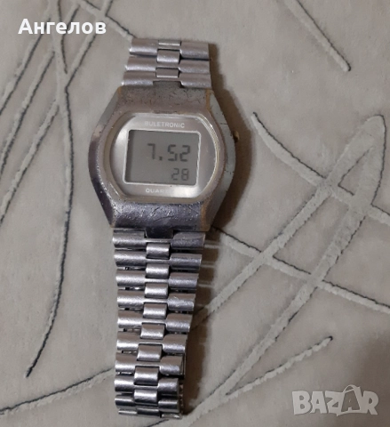 Часовник Buletronic