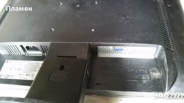 Монитор LG W1946S, снимка 4 - Монитори - 49894901