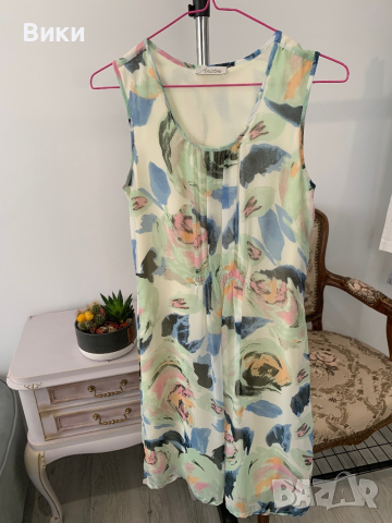 Красива рокля в размер XS/S, снимка 3 - Рокли - 44728193