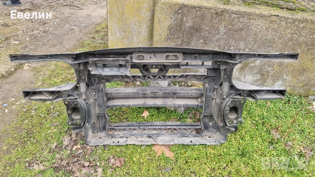 очеларка VW Touran 2006г , снимка 4 - Части - 53476884