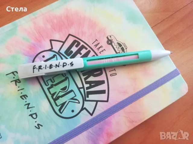 Комплект Friends / сериал Приятели: Тефтер и химикалка, нов, с външна опаковка, снимка 5 - Други - 48113618