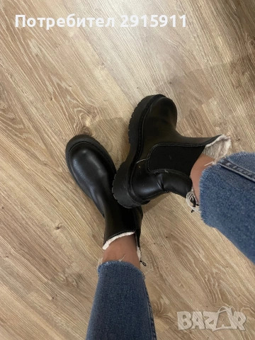 Чисто нови Челси боти