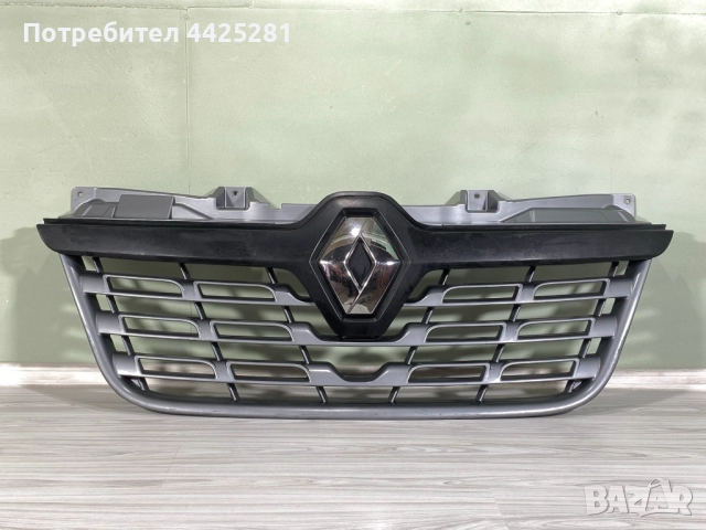решетка радиаторна Renault Master 2015-2019 г. #1036V