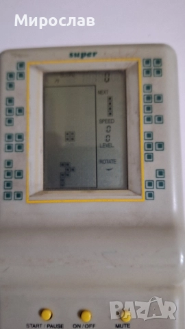 Продавам електронна игра BRICK GAME, снимка 2 - Други игри и конзоли - 52106780