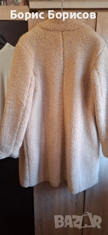 Дамско пухесто палто , снимка 2 - Якета - 52263634