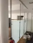 Стъклена преграда, снимка 2