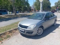Опел Астра 1.6 агу 2011год., снимка 2