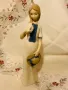 порцеланова статуетка , снимка 4
