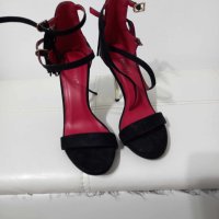 Елегантни обувки на ток , снимка 3 - Дамски обувки на ток - 42263360