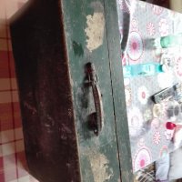 стар дървен куфар , снимка 2 - Антикварни и старинни предмети - 39802232