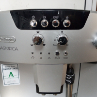 Кафе автомат Delonghi MAGNIFICA , снимка 5 - Кафемашини - 44756263