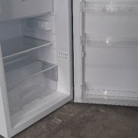 Хладилник с камера, снимка 4 - Хладилници - 41791501