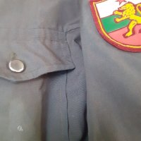 Нво куртка с емблема от гимназия, снимка 2 - Антикварни и старинни предмети - 42637759
