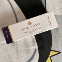 Oriflame Крем със стягащ ефект за околоочния контур Royal Velvet, Oriflame, 15 ml, снимка 1 - Козметика за лице - 44244853