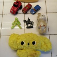 Продавам детски  играчки и конструктори  от соца метални колички Machbox, снимка 3 - Колекции - 32866253