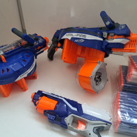 NERF Hail Fire, НЪРФ Gun N-Strike Elite  с Тактическа жилетка с патрони, снимка 1 - Други - 41495524