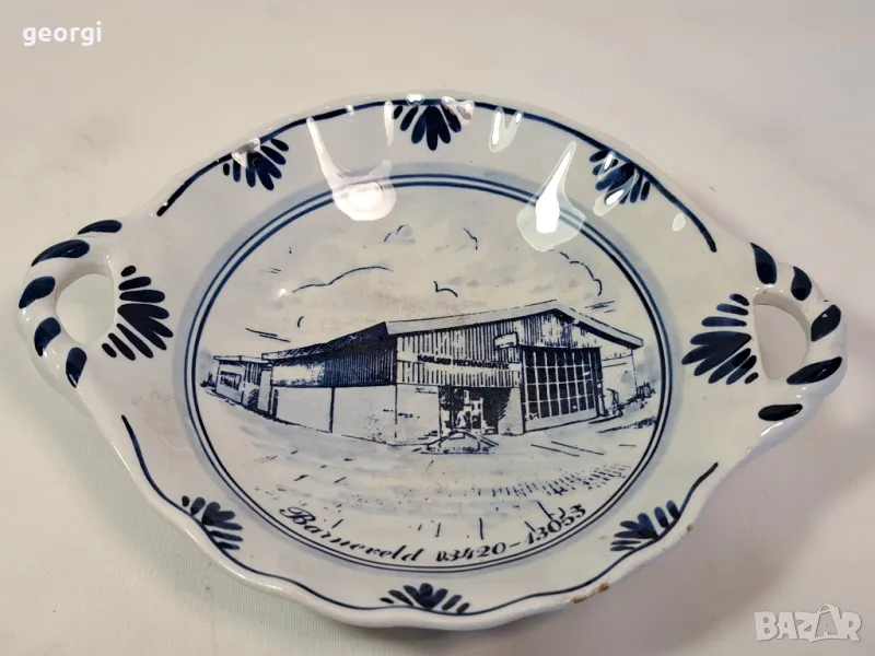 порцеланово плато с дръжки Royal Delft 24/5, снимка 1