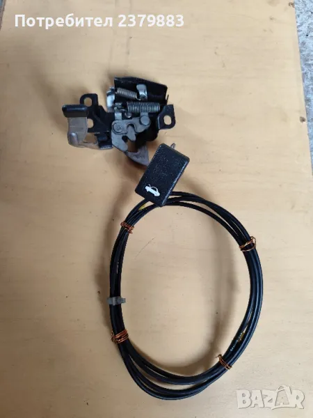 Жило и брава за преден капак от Хонда джаз Honda jazz , снимка 1