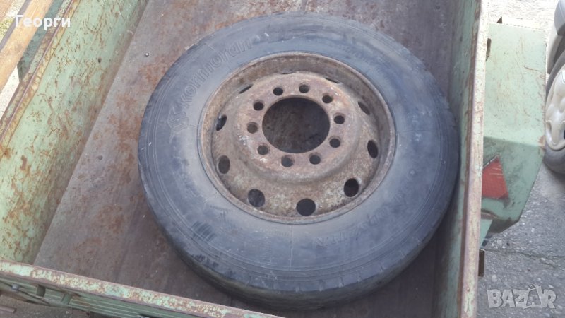 Гума с джанта 265/70 R 19.5, снимка 1