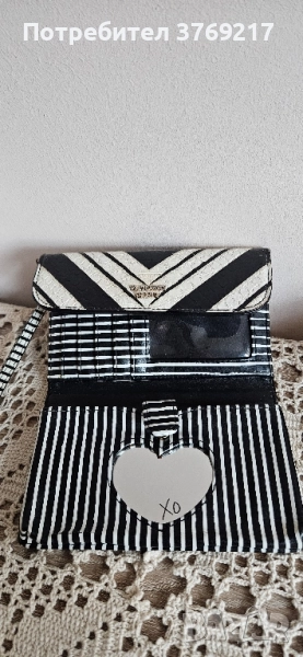 victoria secret портфейл + подарък , снимка 1