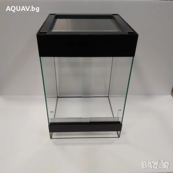 Терариум за влечуги, снимка 1