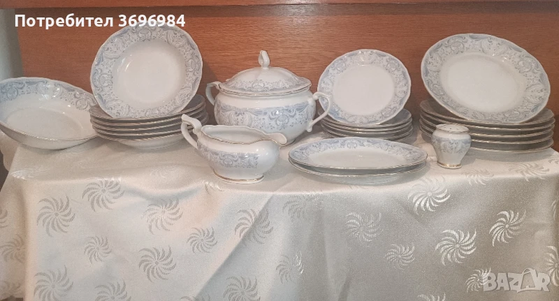 Порцеланов сервиз за хранене, снимка 1