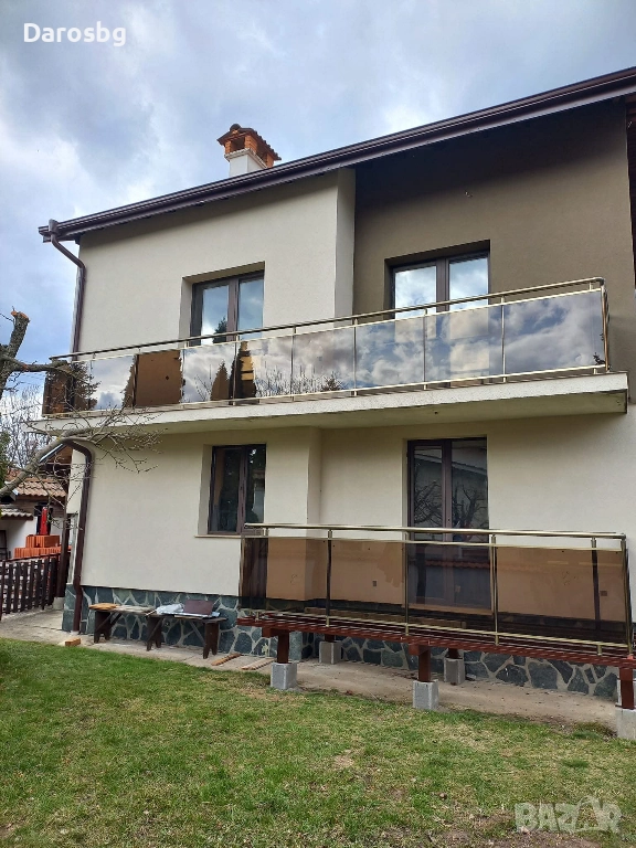 Парапети, снимка 1