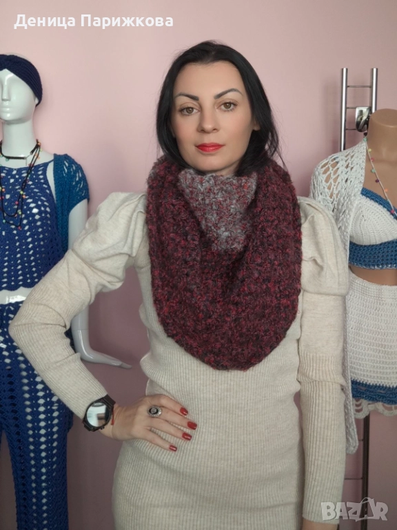 Ръчно плетен триъгълен шал наметка "Акцент", снимка 1